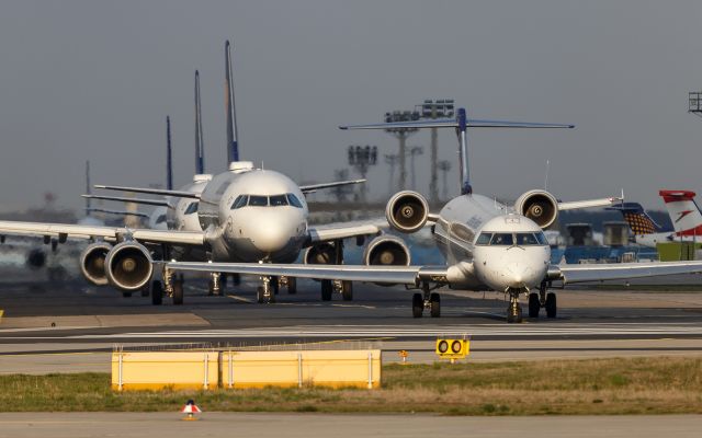 Canadair Regional Jet CRJ-900 (D-ACNR)