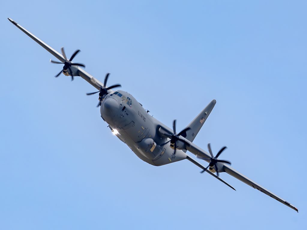 Lockheed EC-130J Hercules (20-5982) - VADER01, making a low approach over RWY 32 this afternoon, 16 Jul 2024,  just before landing. This was the first new Lockheed C-130J-30 Super Hercules at the 910th Airlift Wing, Air Force Reserve Command, near Youngstown, OH. Seven more should arrive over the next three years.