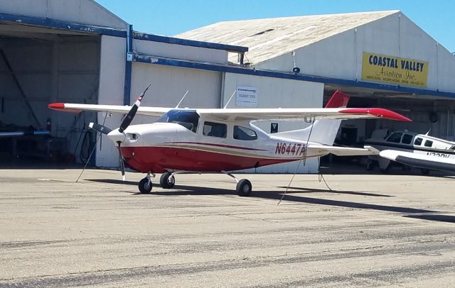 Cessna T210 Turbo Centurion (N6447A)