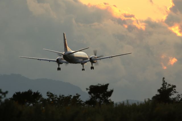 Saab 340 (JA02HC) - September 4th 2017:OKD-HKD.