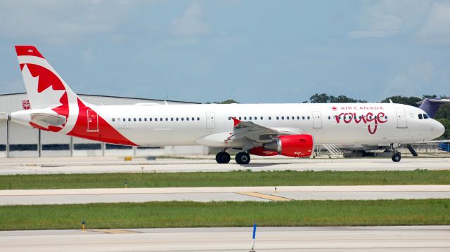 Airbus A321 (C-GYFY)