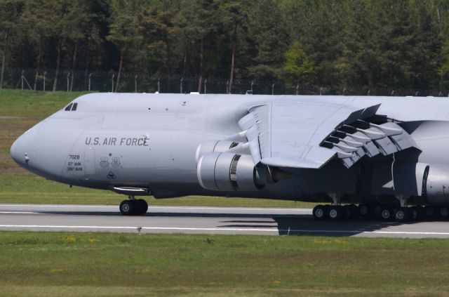 Lockheed C-5 Galaxy (87-0028)