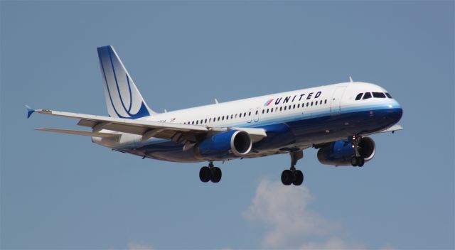 Airbus A320 (UNITED)