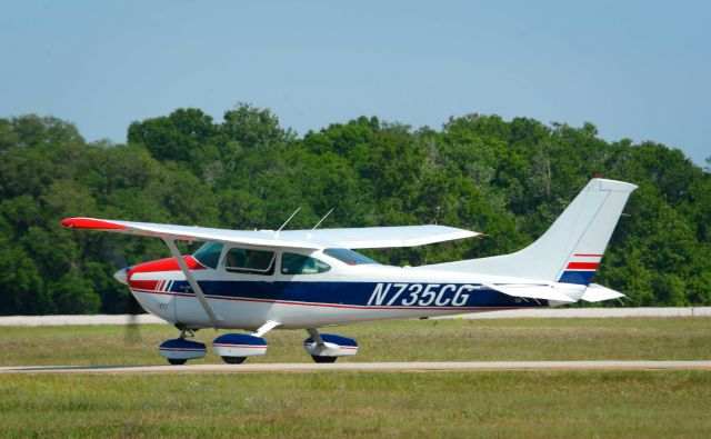 Cessna Skylane (N735CG) - 2014 Sun n Fun