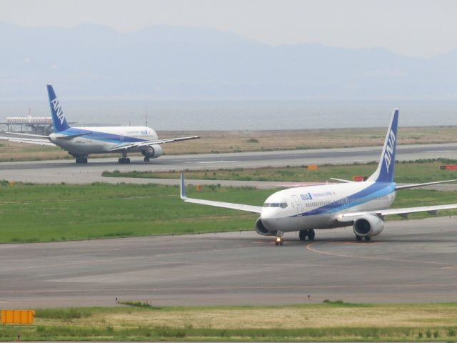 BOEING 767-300 (JA614A) - ANAダブル(2)