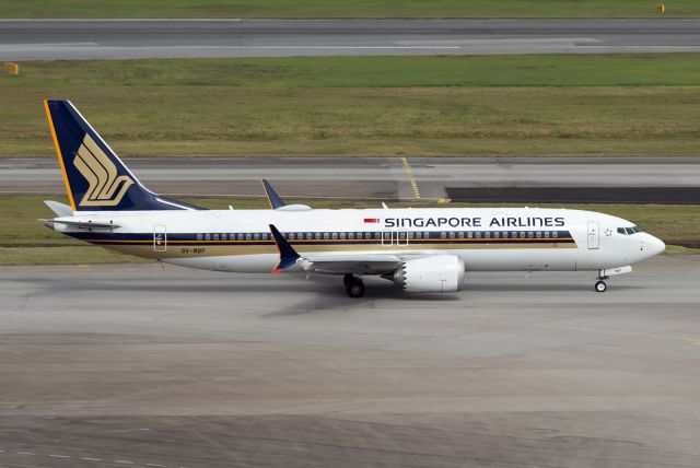 Boeing 737 MAX 8 (9V-MBP)