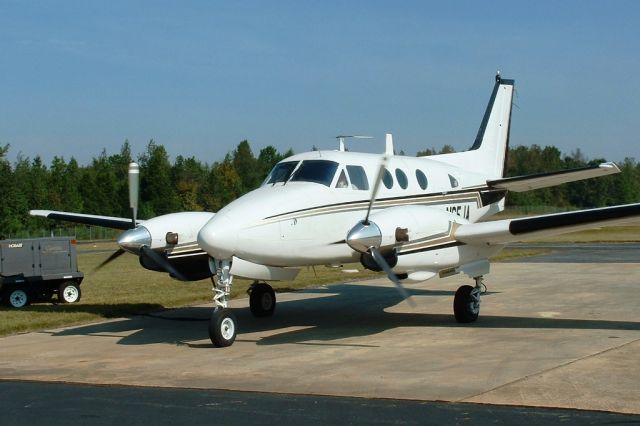 Beechcraft King Air 90 (N65JA)