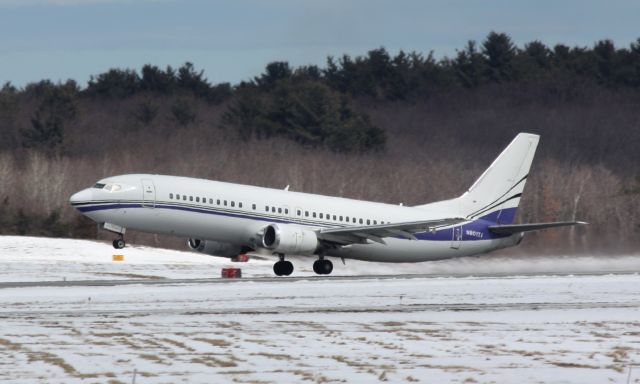 BOEING 737-400 (N801TJ)