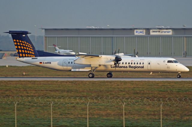 de Havilland Dash 8-300 (D-ADHB) - "Lufthansa Régional" livery