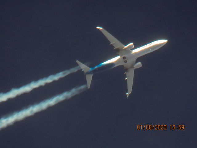 Boeing 737-900 (N260AK)