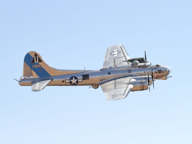 Boeing B-17 Flying Fortress (N9323Z) - B-17G - Sentimental Journey - California Capital Airshow - 09/22/2018 