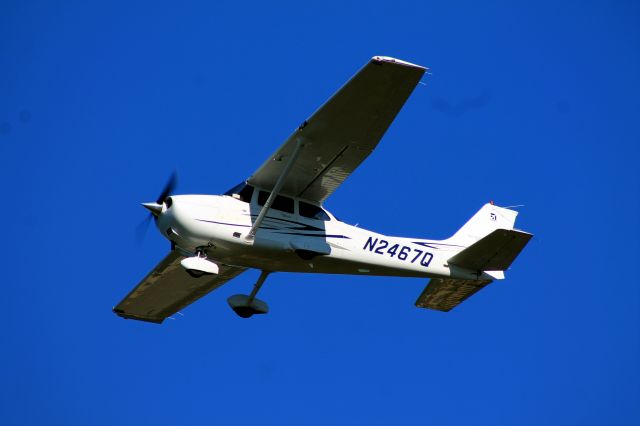 Cessna Skyhawk (N2467Q)