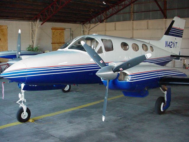 Cessna 421 (N421VT)