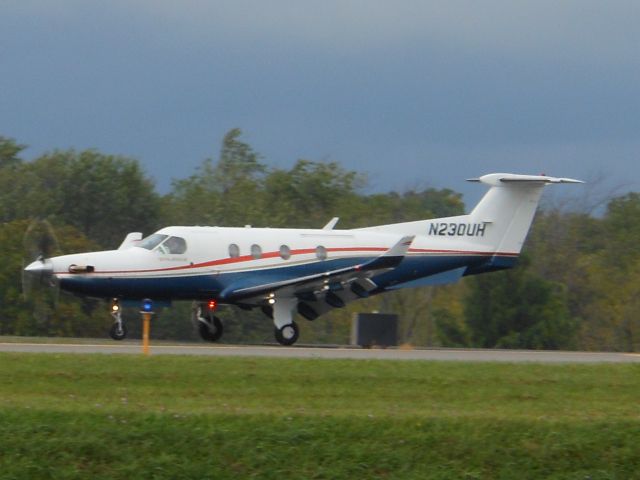 Pilatus PC-12 (N230UH)