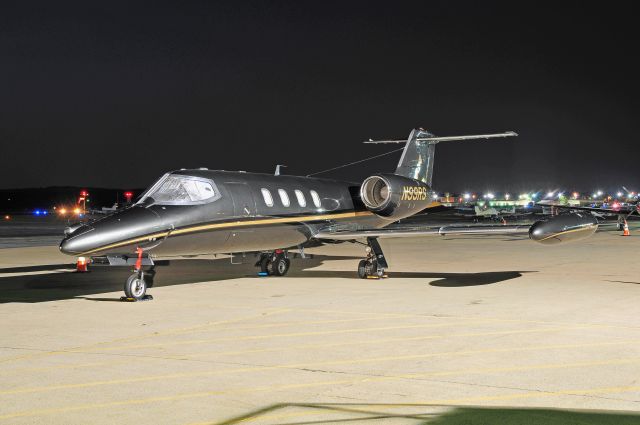 Learjet 35 (N99RS) - Seen at KFDK on 7/27/2010.      http://discussions.flightaware.com/profile.php?mode=viewprofile&u=269247