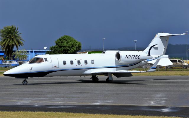 Learjet 60 (N917SC)