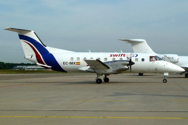 Embraer EMB-120 Brasilia (EC-IMX)