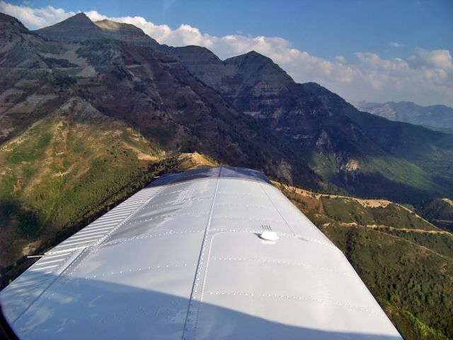 Piper Cherokee (N47869) - Top of Sundance Ski Resort