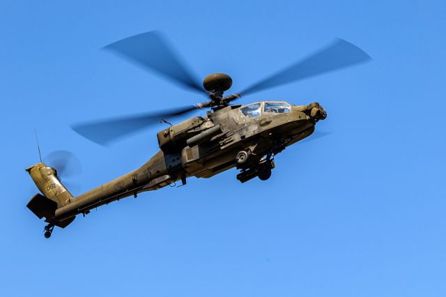 Boeing Longbow Apache (065)