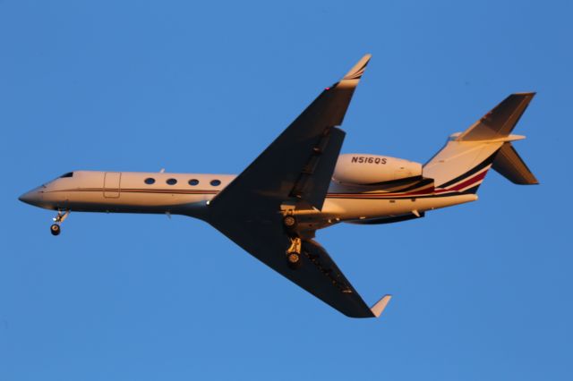 Gulfstream Aerospace Gulfstream V (N516QS)