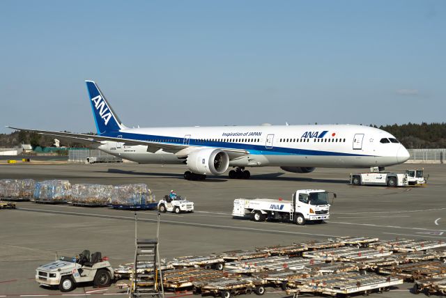 BOEING 787-10 Dreamliner (JA900A)