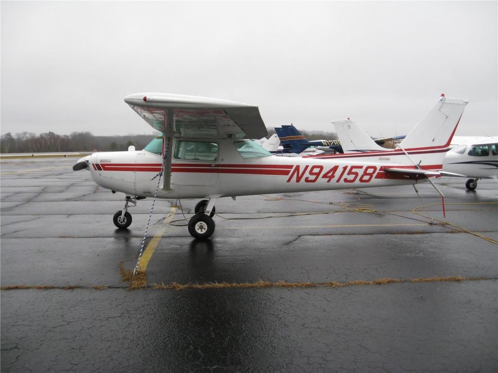 Cessna 152 (N94158)
