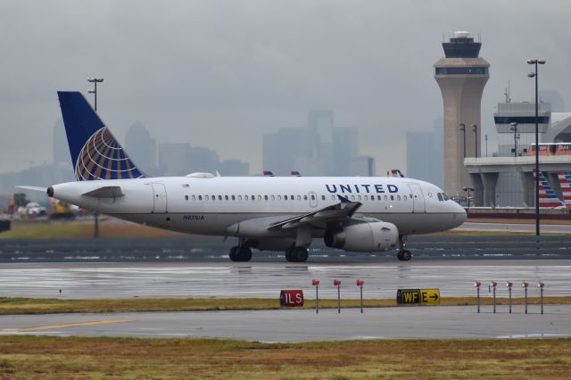 Airbus A319 (N851UA)