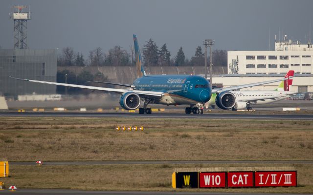 Boeing 787-9 Dreamliner (VN-A864)