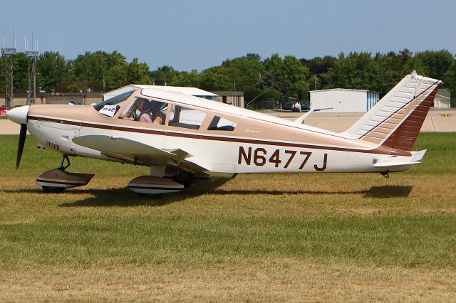 Piper Cherokee (N6477J)