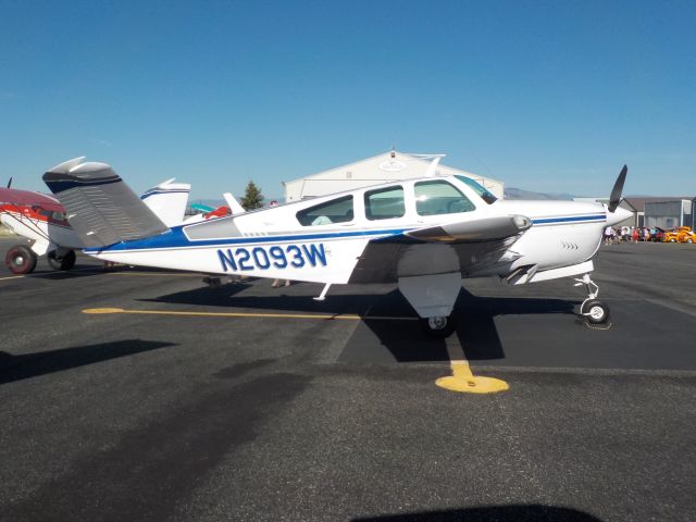 Beechcraft 35 Bonanza (N2093W)