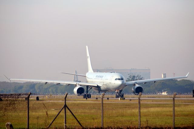 Airbus A330-300 (FAB2901)