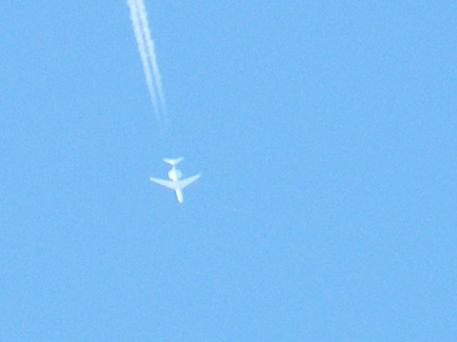 Gulfstream Aerospace Gulfstream V (VP-CBX) - VP-CBX G5 PASSING OVER CLARE IN IRELAND HEADING WEST ON THE   23-12-2010 ON A SUNNY BUT COLD DAY