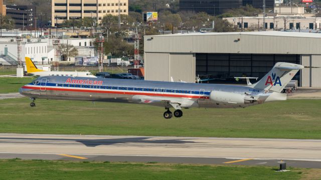 McDonnell Douglas MD-80 (N982TW) - 3/13/18