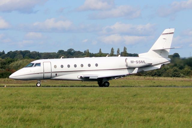 IAI Gulfstream G200 (M-SSML) - Departing rwy 25 on 26-Sep-23 heading for LLBG.