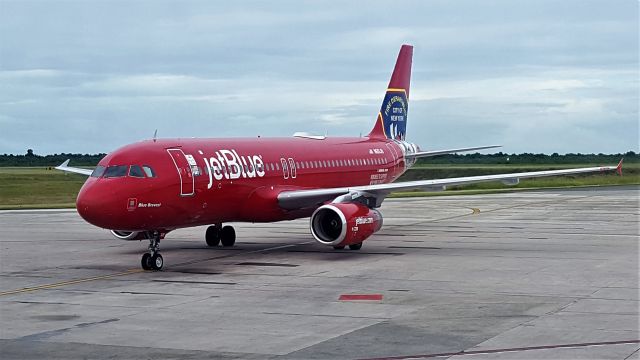 Airbus A320 (N615JB) - 1/6/2018