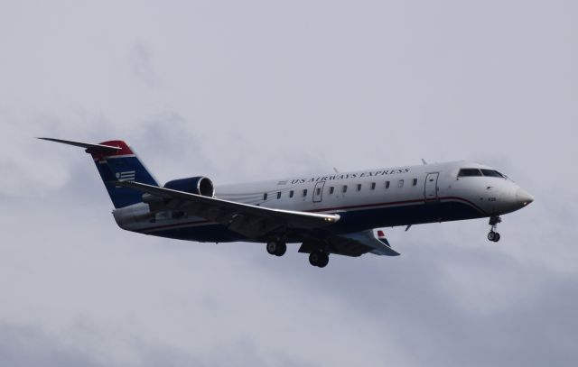 Canadair Regional Jet CRJ-200 (N438AW)