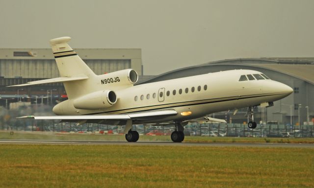 Dassault Falcon 900 (N900JG)