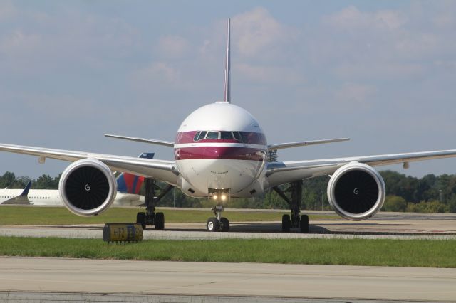 BOEING 777-300ER (A7-BAC)