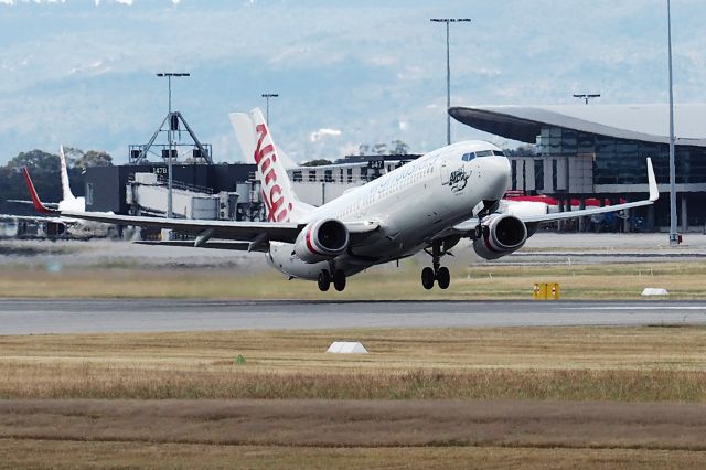 Boeing 737-800 (VH-YVC) - Boeing 737-8FE cn 40997-3832. VH-YVC Jetty Beach rwy 21 departure YPPH 22 October 2022