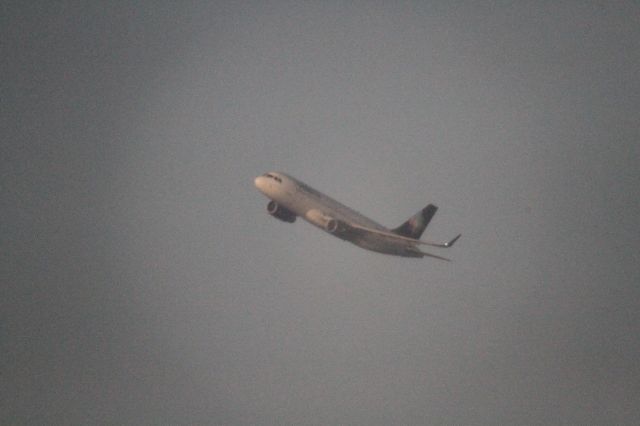Airbus A320 (XA-VOZ) - DEPARTURE FROM 27 MMTJ