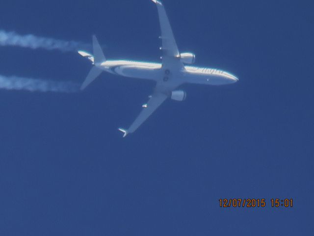 Boeing 737-800 (N525AS)