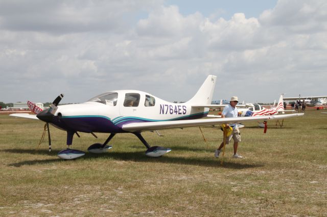 Cessna 350 (N764ES)