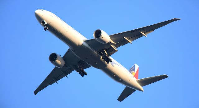 BOEING 777-300 (RP-C7774) - MNL-SEA  4-23-2025
