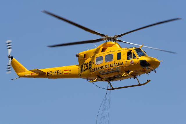 Bell 412 (EC-FEL)