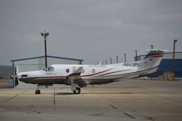 Pilatus PC-12 (N671PC)