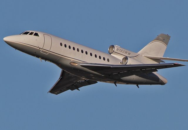 Dassault Falcon 900 (N183WW) - Taking off from the LAX.