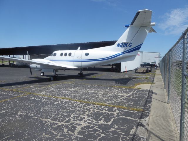 Beechcraft King Air 90 (N21KG)