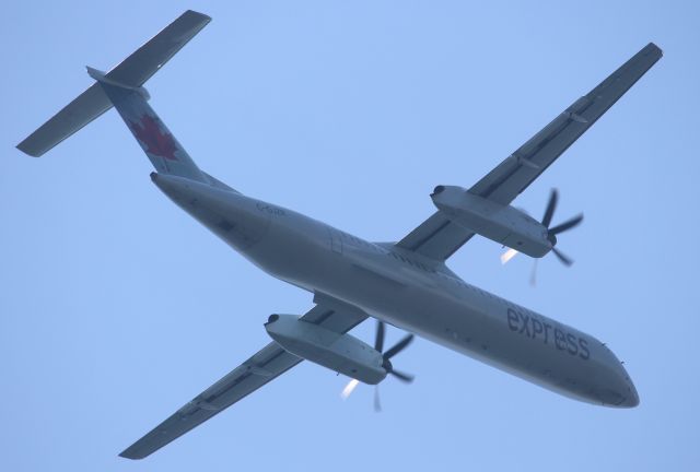 de Havilland Dash 8-400 (C-GJZR)