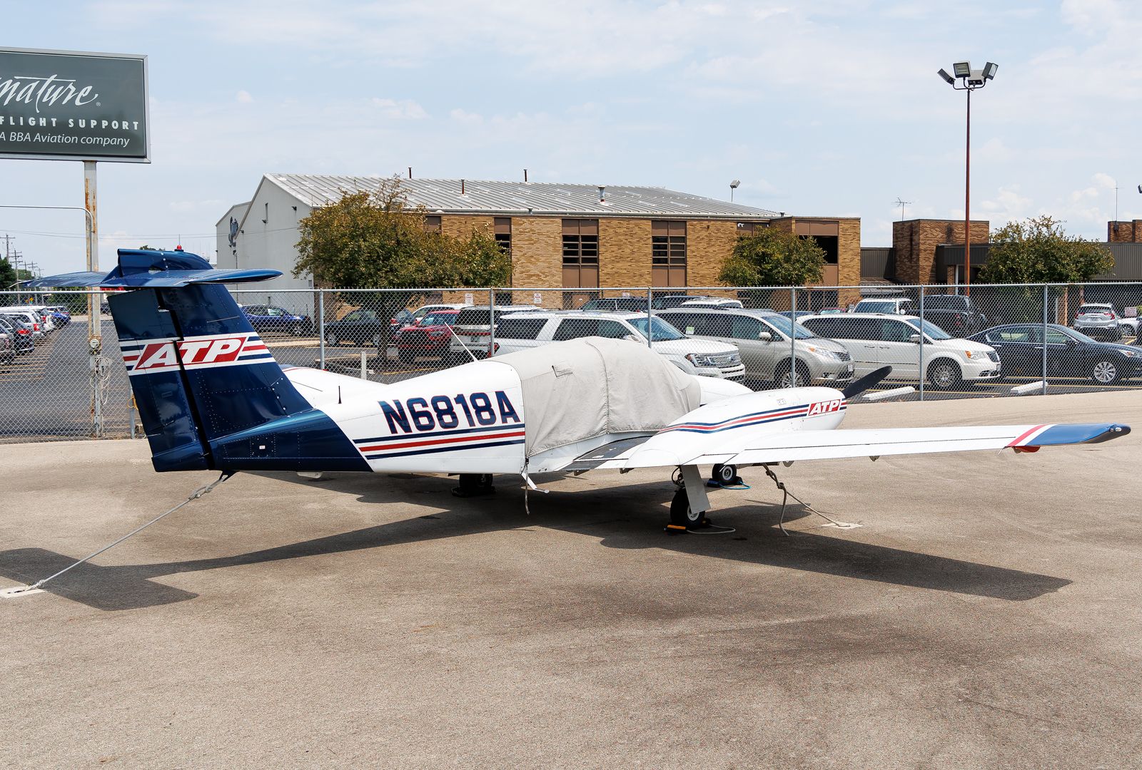 Piper PA-44 Seminole (N6818A)