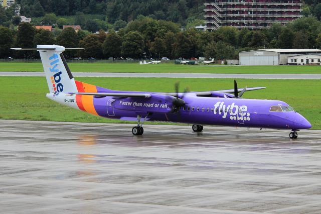 de Havilland Dash 8-400 (G-JEDV)